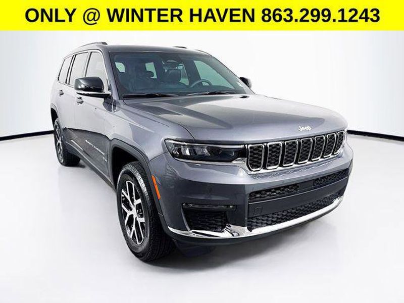 Certified 2025 Jeep Grand Cherokee L Limited image 1