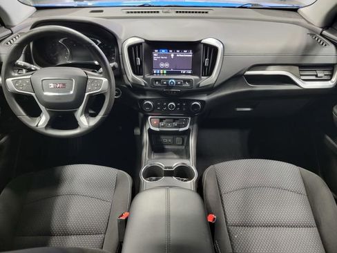 Certified 2024 GMC Terrain SLE w/ Driver Convenience Package AWD/4WD image 17