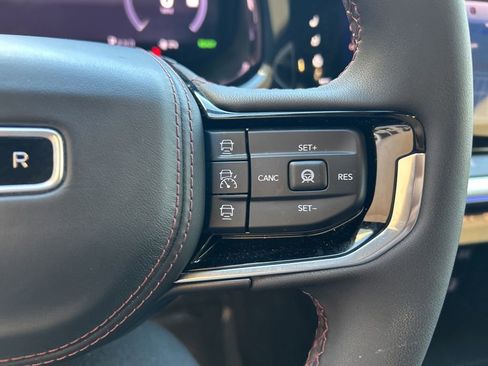 Used 2024 Jeep Wagoneer Launch Edition image 54