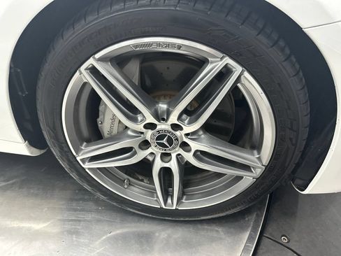 Used 2019 Mercedes-Benz E 300 image 7
