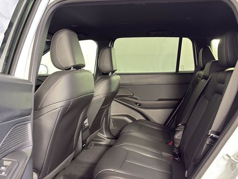 New 2026 Jeep Cherokee Limited AWD/4WD image 9