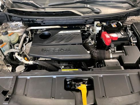 Used 2023 Nissan Rogue Platinum w/ Platinum Premium Package AWD/4WD image 35