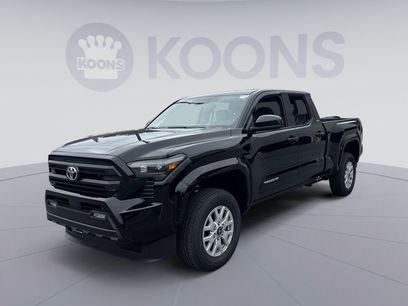 New 2025 Toyota Tacoma SR5