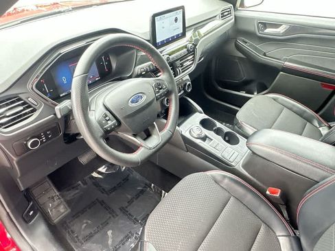 Used 2025 Ford Escape ST-Line AWD/4WD image 13