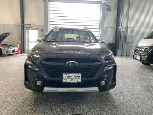 Used 2025 Subaru Outback Touring XT w/ Tech Package 3 AWD/4WD image 2