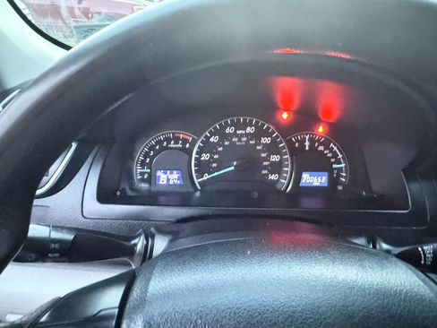 Used 2015 Toyota Camry LE FWD image 16
