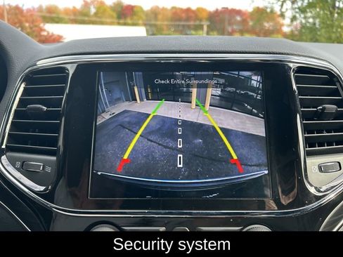 Certified 2021 Jeep Grand Cherokee Limited image 28