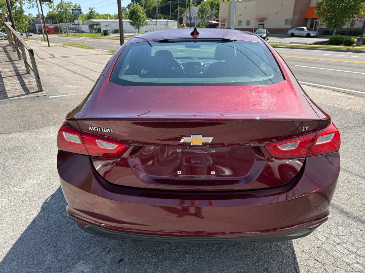 Used 2016 Chevrolet Malibu LT FWD image 39