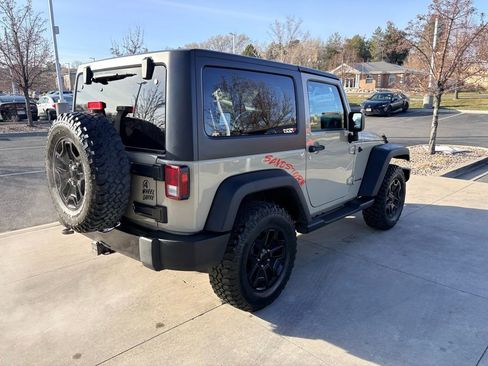 Used 2018 Jeep Wrangler Sport image 7
