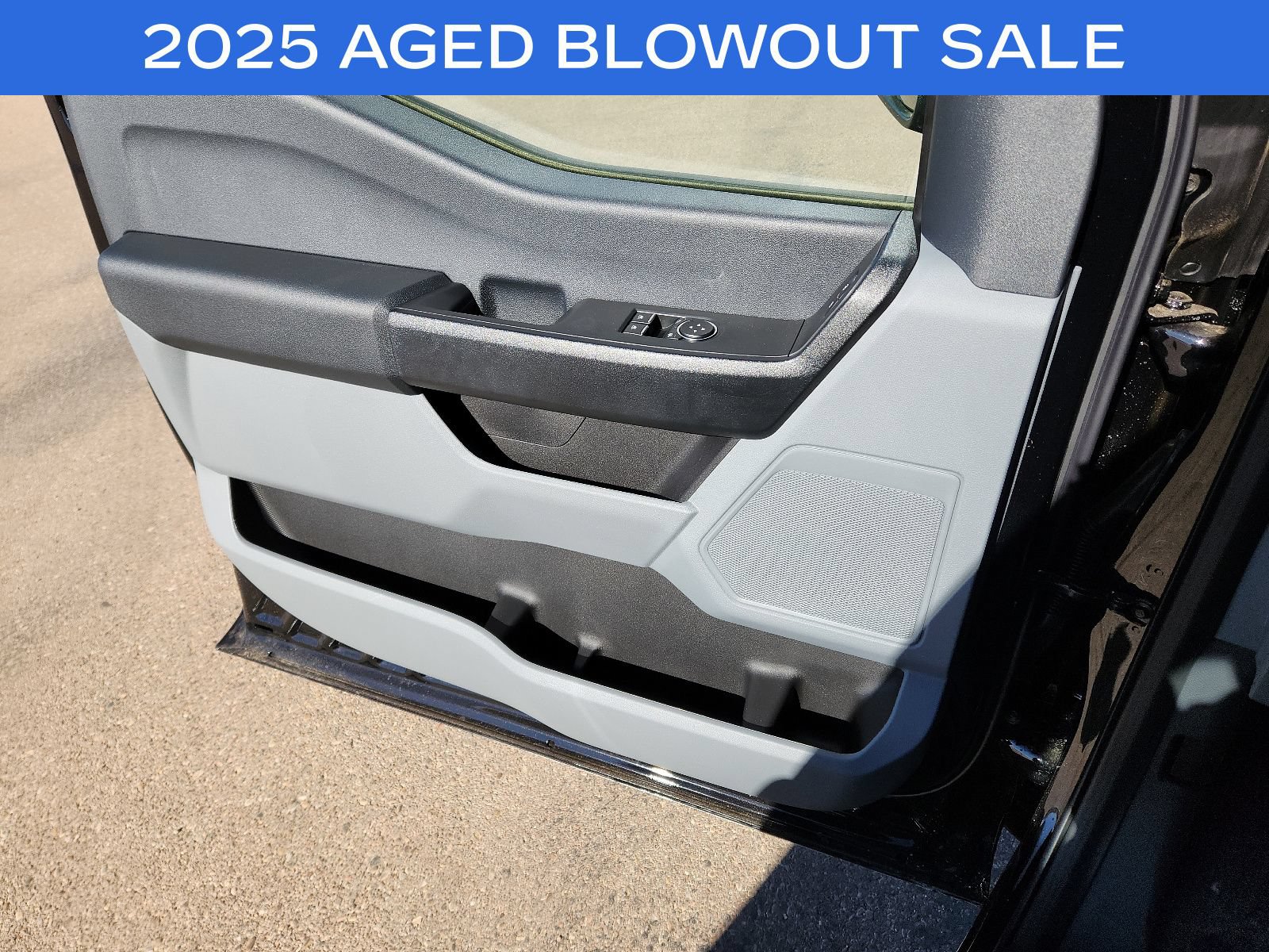 New 2025 Ford F250 XL w/ 360-Degree Camera Package RWD image 10