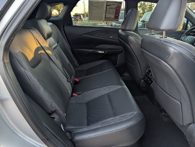 Used 2024 Lexus RX 350 FWD w/ Convenience Package image 32
