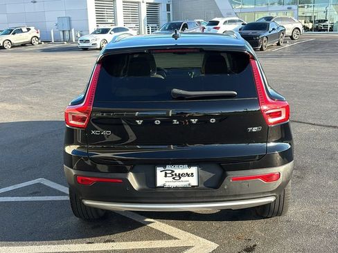 Used 2022 Volvo XC40 T5 Momentum w/ Premium Package AWD/4WD image 29