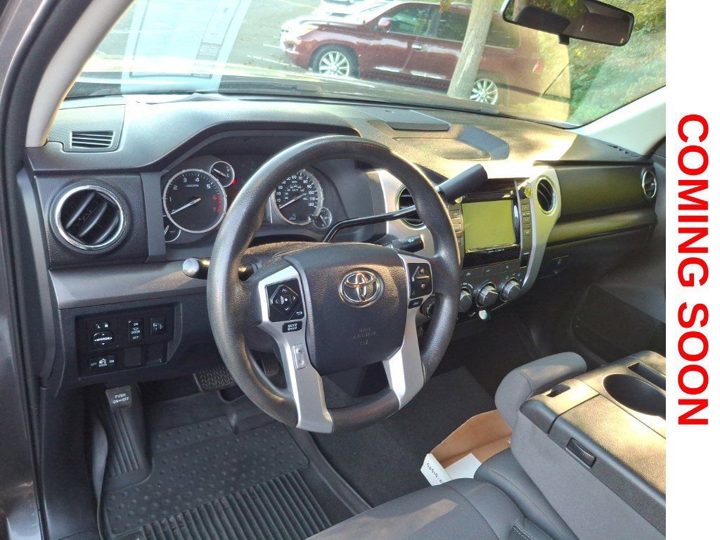 Used 2016 Toyota Tundra SR5 AWD/4WD image 11