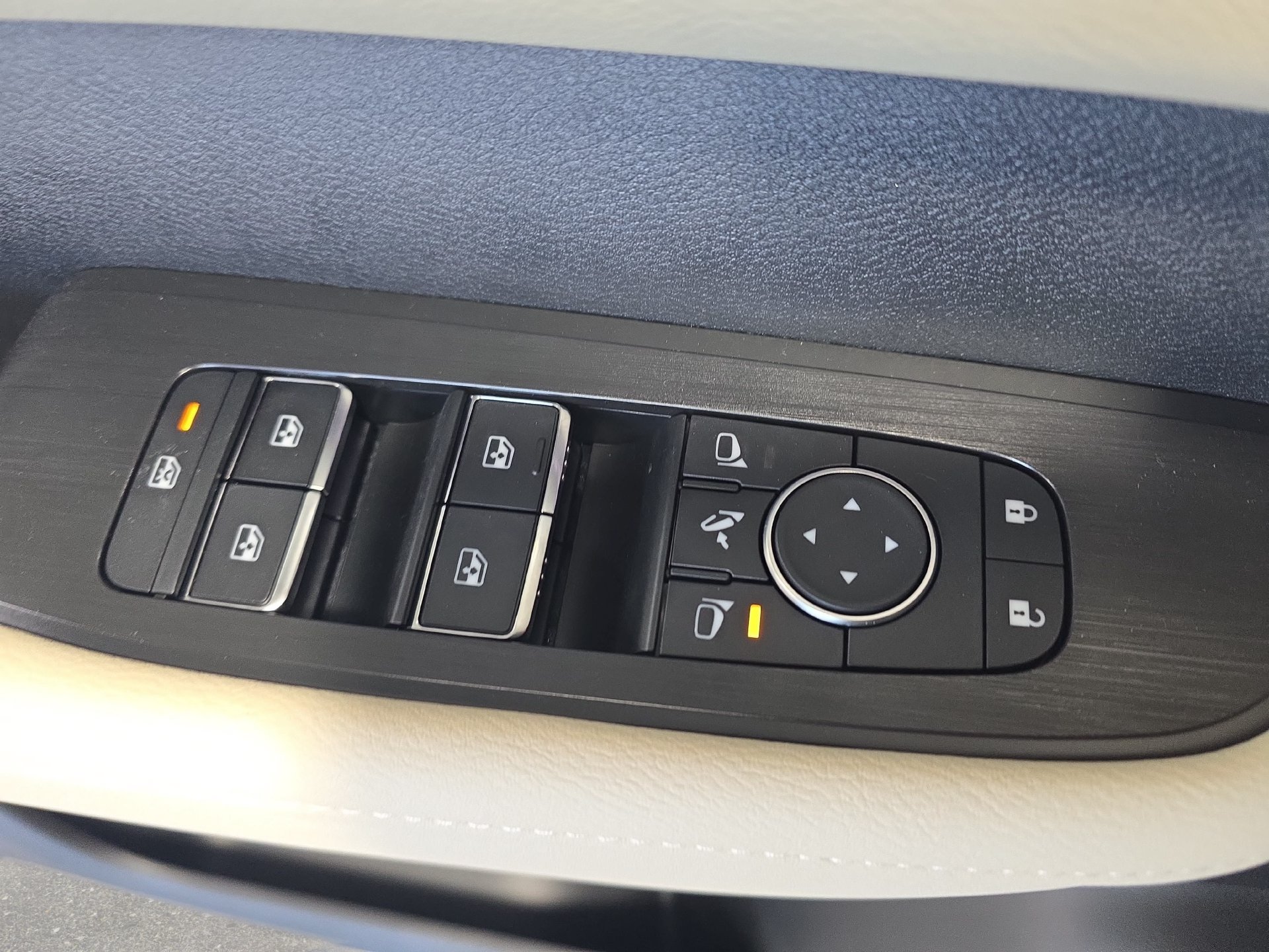 New 2026 Nissan Armada Platinum AWD/4WD image 27