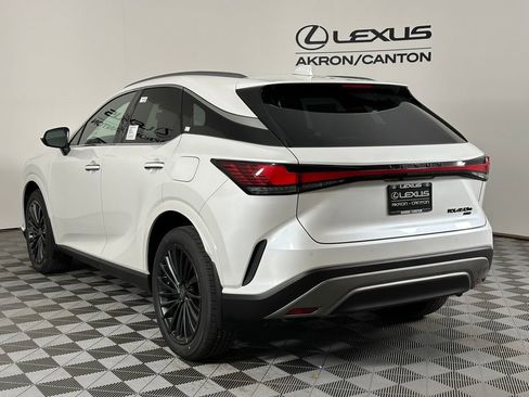 New 2026 Lexus RX 450h AWD image 9