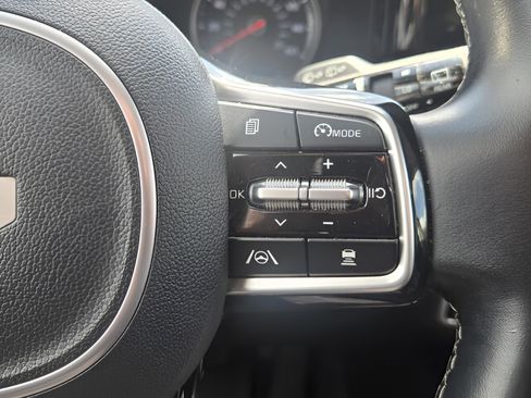 Used 2022 Kia Sorento SX image 25