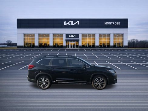 Used 2022 Subaru Ascent Limited AWD/4WD image 4
