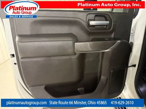 Used 2023 GMC Sierra 3500 AT4 w/ AT4 Premium Plus Package AWD/4WD image 30