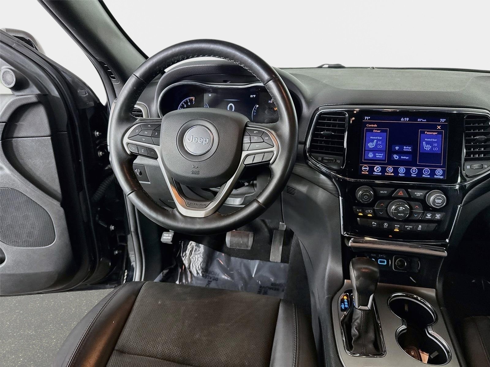 Used 2020 Jeep Grand Cherokee Altitude RWD image 23