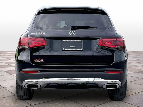 Used 2022 Mercedes-Benz GLC 300 image 4