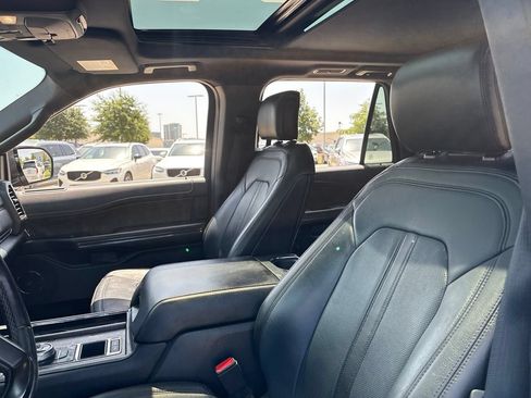 Used 2018 Ford Expedition Limited w/ Equipment Group 302A RWD image 19