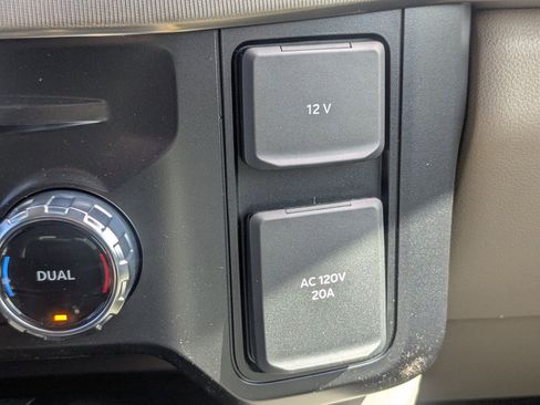 New 2026 Ford F350 Platinum w/ Platinum Plus Package image 25