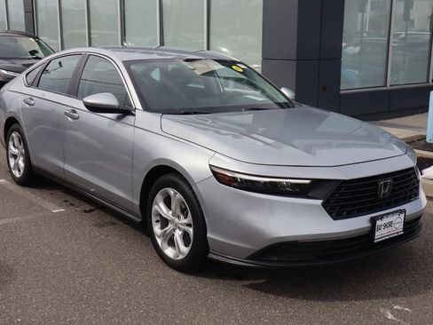 Used 2024 Honda Accord LX image 3