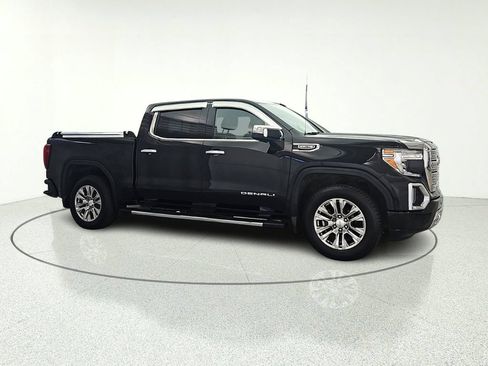 Used 2021 GMC Sierra 1500 Denali w/ Driver Alert Package II AWD/4WD image 2