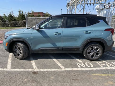 Used 2024 Kia Seltos S AWD/4WD image 4