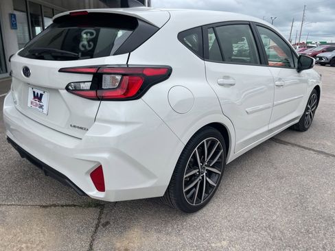 Used 2025 Subaru Impreza 2.0i Sport AWD/4WD image 3