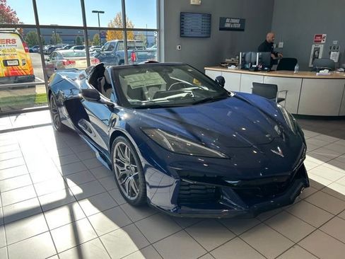 New 2026 Chevrolet Corvette Z06 w/ Chrome Exterior Badge Package image 2