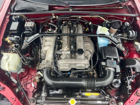 Used 2003 MAZDA MX-5 Miata LS image 24