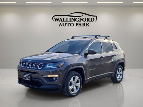 Used 2018 Jeep Compass Latitude w/ Popular Equipment Group image 1