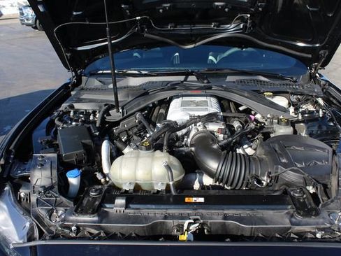 Used 2020 Ford Mustang Shelby GT500 w/ Technology Package image 27