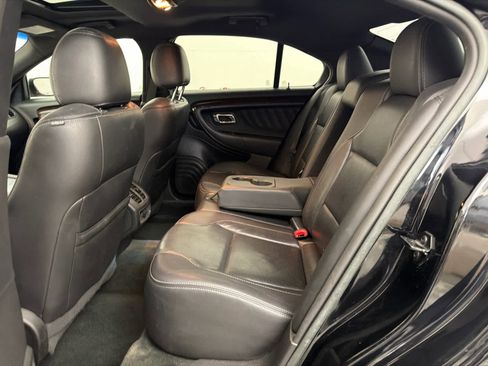 Used 2016 Ford Taurus Limited image 16