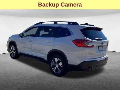 Certified 2023 Subaru Ascent Premium w/ Convenience Package AWD/4WD image 6