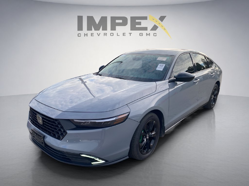 Used 2025 Honda Accord SE image 1