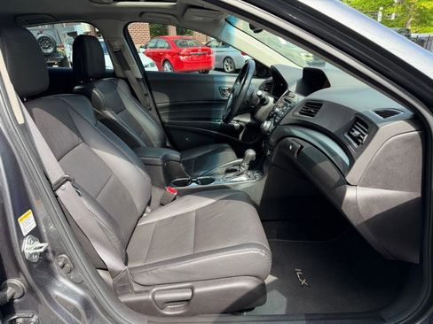 Used 2013 Acura ILX w/ Technology Package FWD image 36