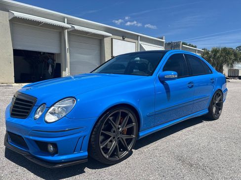 Used 2005 Mercedes-Benz E 55 AMG Sedan image 2