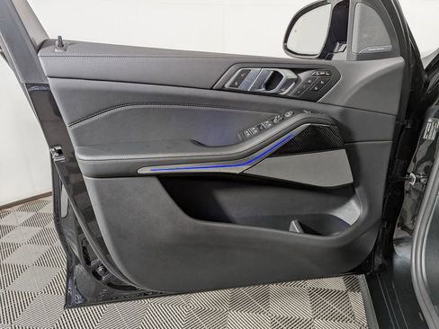 Used 2026 BMW X7 M60i image 15