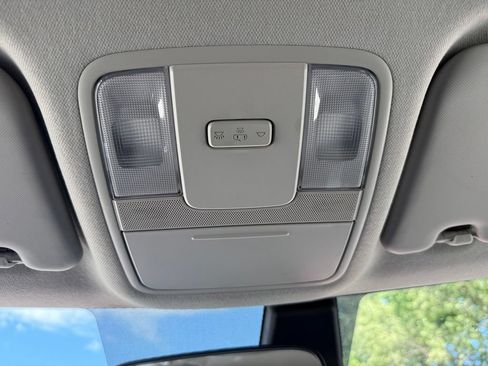 Certified 2023 Kia Soul LX w/ LX Technology Package FWD image 31