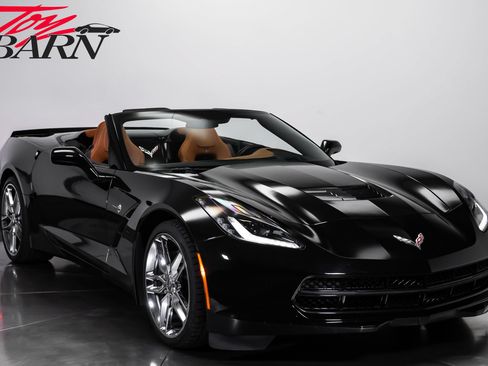 Used 2014 Chevrolet Corvette Stingray Convertible w/ 2LT Preferred Equipment Group RWD image 7