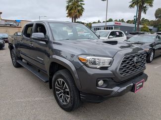 Used 2023 Toyota Tacoma TRD Sport w/ Advanced Technology Package AWD/4WD video 3