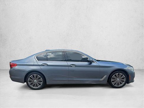 Used 2018 BMW 530i RWD image 4