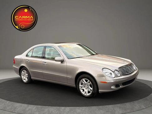 Used 2006 Mercedes-Benz E 320 CDI Sedan image 8