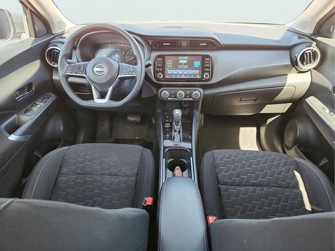 Used 2024 Nissan Kicks SV image 13
