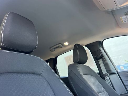 Used 2025 Ford Escape Active image 18