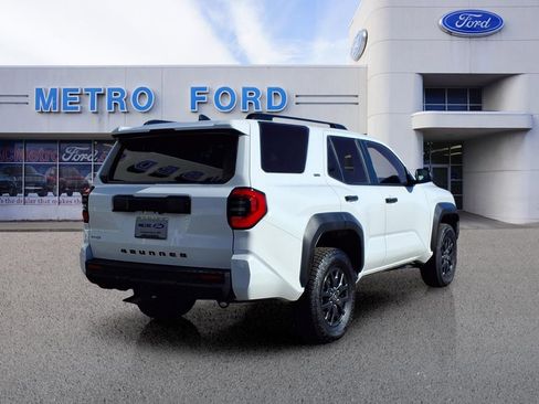Used 2025 Toyota 4Runner SR5 image 5