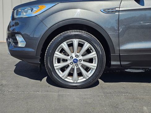 Used 2017 Ford Escape Titanium w/ Canadian Touring Package image 9