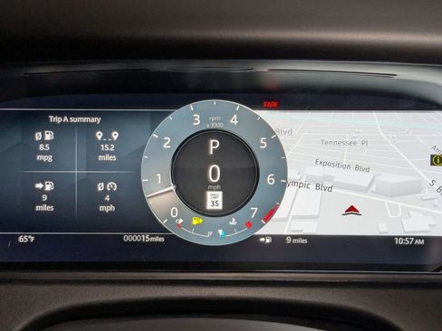 New 2026 Land Rover Range Rover Velar Dynamic SE image 11